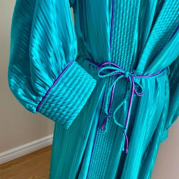 Dominique Vibrant Turquoise Robe - Picture 7 of 8